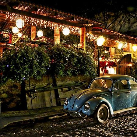 Blue Pepper Beds Sayulita Hostel ภายนอก รูปภาพ